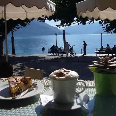 Schiff-battello Ascona