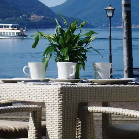 Otel Schiff-battello